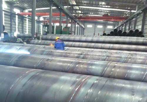 螺旋<a href=http://m.0575ad.com target=_blank class=infotextkey>焊接鋼管</a>補(bǔ)焊